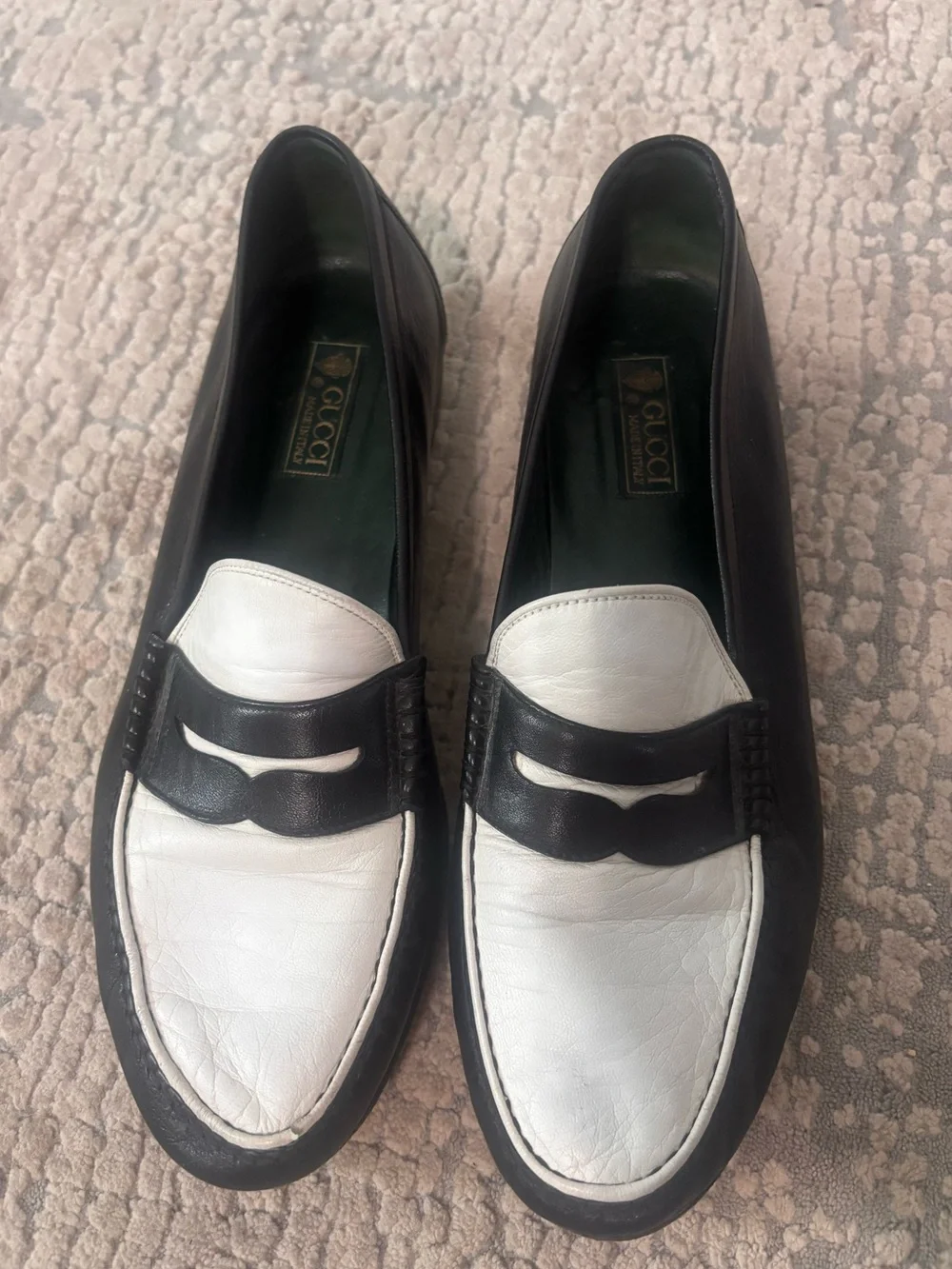 Vintage Gucci Men’s Black & White Leather Loafers size 43.5